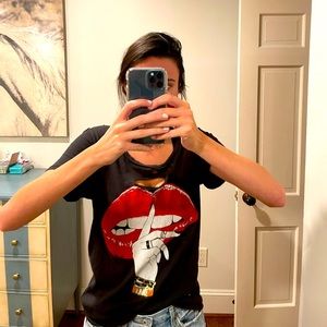 LAUREN MOSHI GRAPHIC TEE
